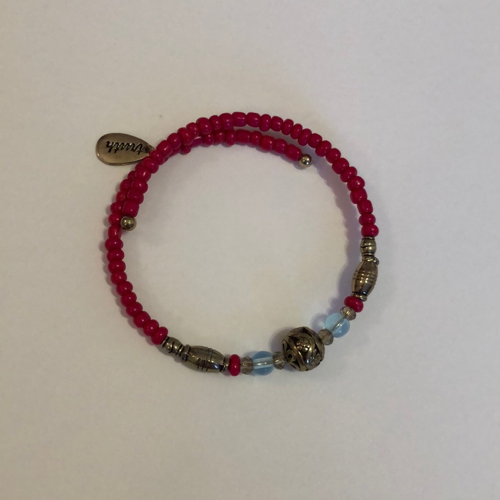 Expandable beaded bracelet